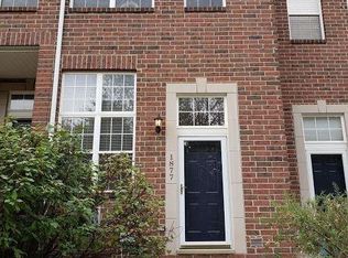 1877 Lindsay Ln, Ann Arbor, MI