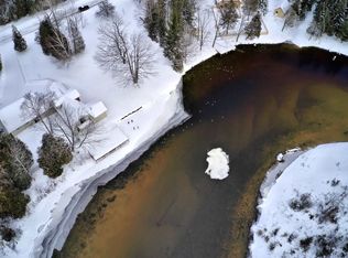 7901W Evergreen Dr, Manistique, MI 49854