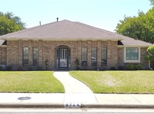9714 Amberley Dr, Dallas, TX 75243