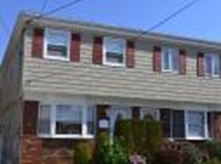 16 Hooper Ave, Staten Island, NY 10306