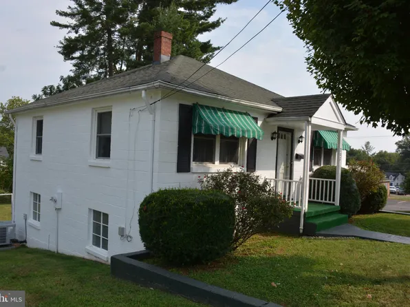 207 Elm St, Warrenton, VA 20186