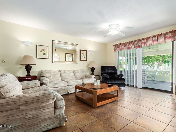 5th image of 641 S Saguaro Way
