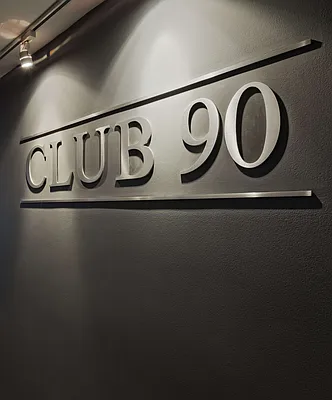 Rented by The Moinian Group | media 24