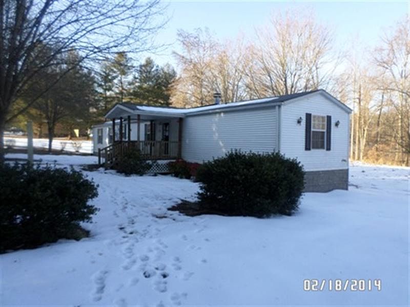 2nd image of 620 Chandler Mill Rd