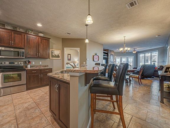3rd image of 435 240th Ave #104