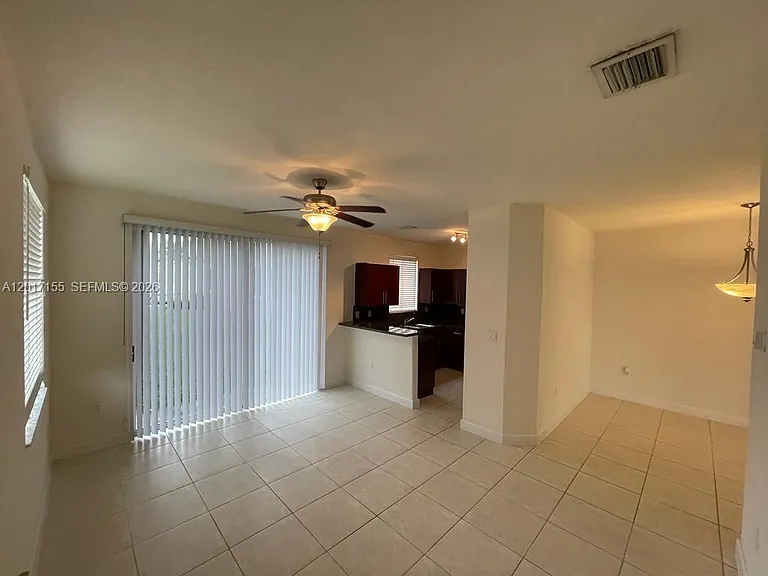 1021 SE 23rd Ave #1 — Photo 13