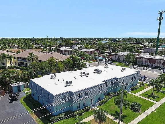 3rd image of 465 Bald Eagle Dr Unit 12
