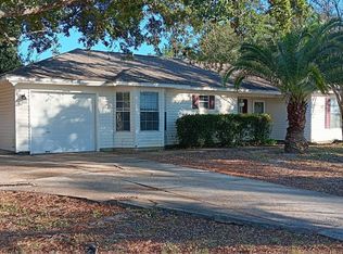 1446 Central Pkwy, Gulf Breeze, FL 32563