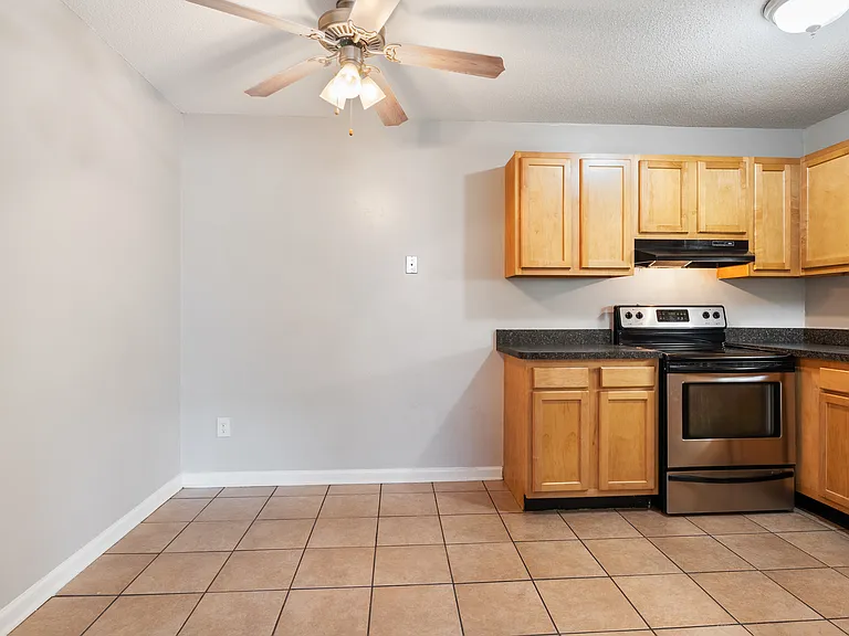 Abbey Run Apartments — Photo 8