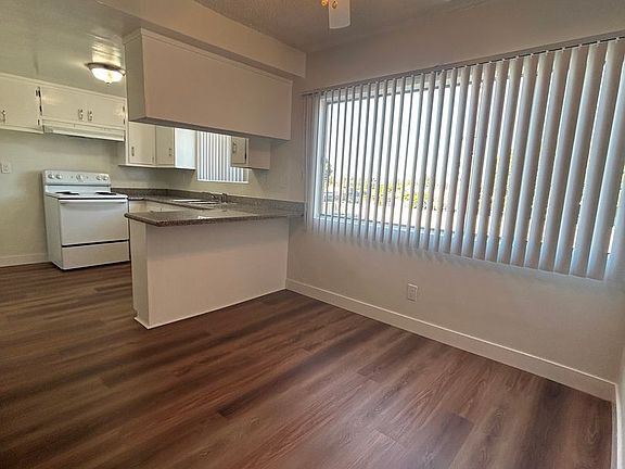 5th image of 4024 W 147th St APT 24