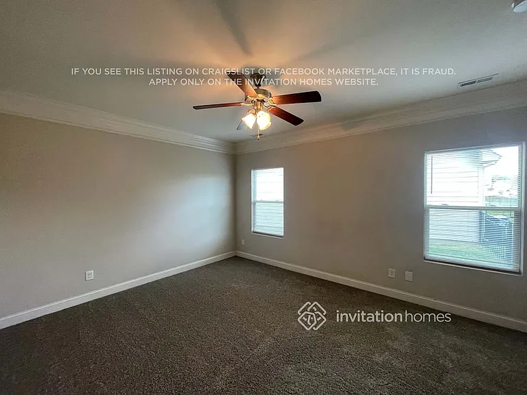 828 Richardson Way — Photo 5