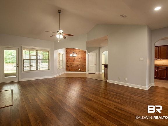 4th image of 10357 Ronnie Byrd Ln