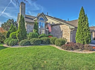 9360 Tyler St, Crown Point, IN 46307