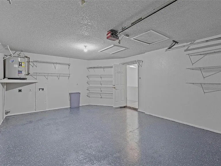 5116 Plantation Dr — Photo 11