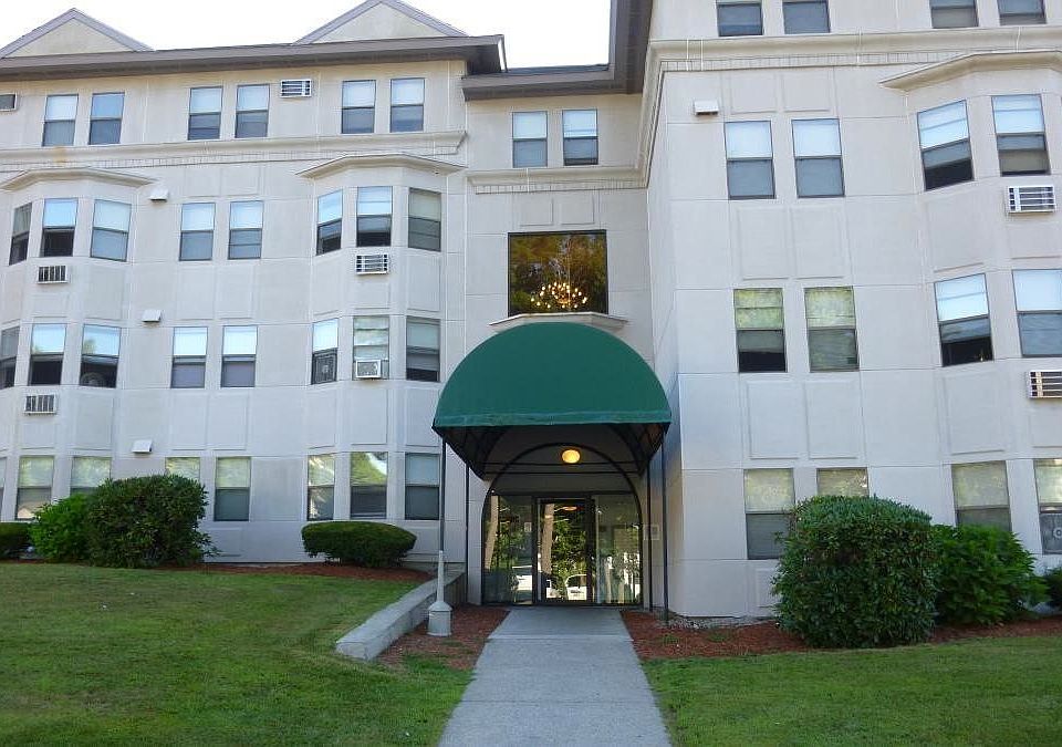 1st image of 1 Kessler Farm Dr