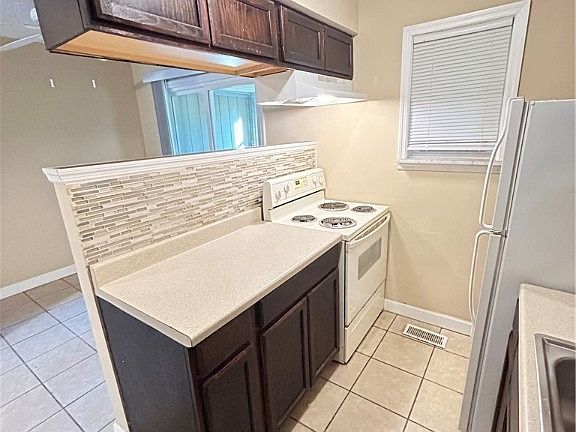 2nd image of 3516 Dorham Pl