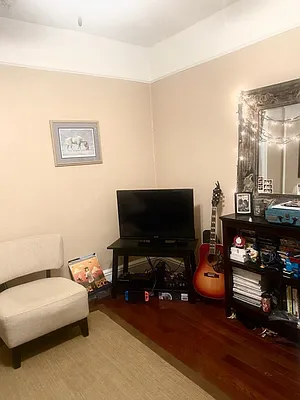 Rented by Aida Home Realty | media 14