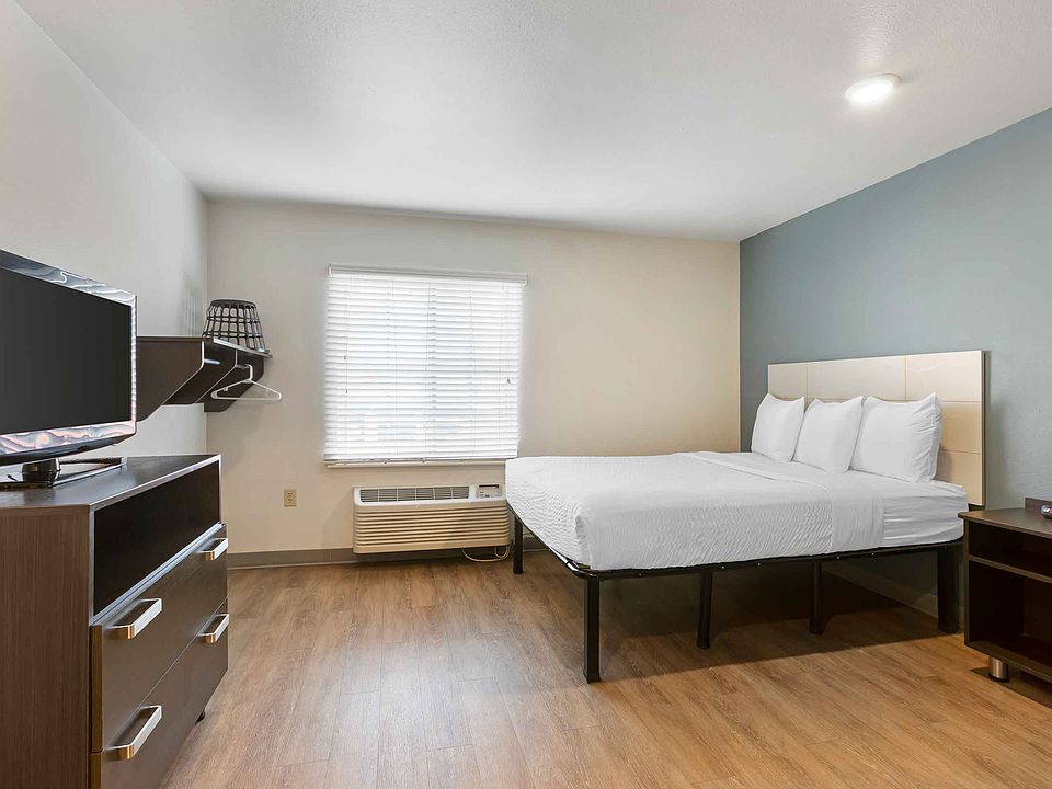 Studio Suite - 1 Queen Bed