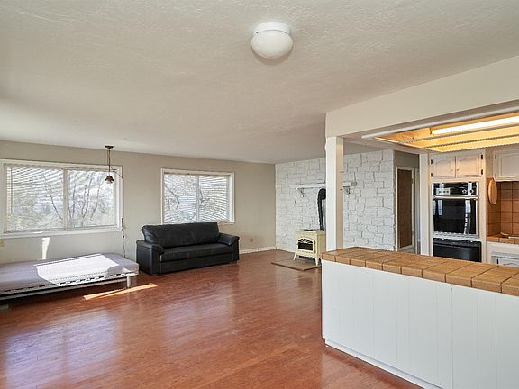 5th image of 36266 Eagles Nest Ln