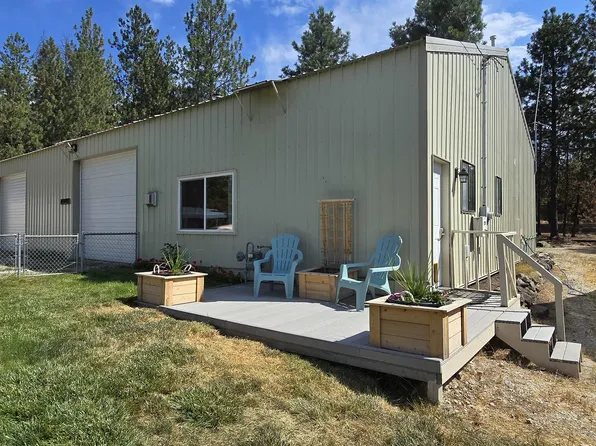 40428 Lynn Rd, Loon Lake, WA 99148