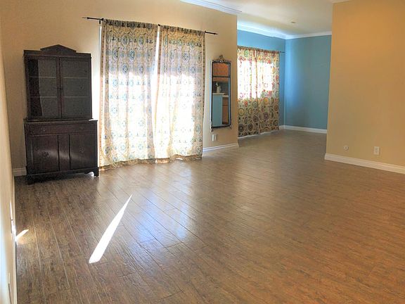 4th image of 5414 Newcastle Ave APT 70