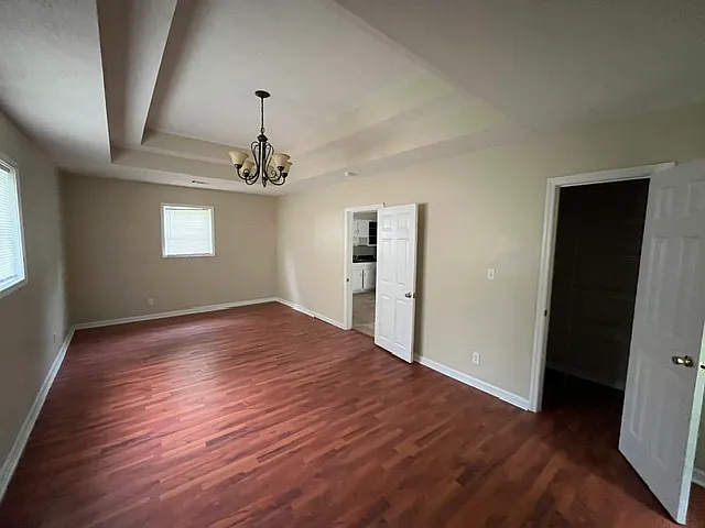 2435 Thrasher Ave — Photo 15