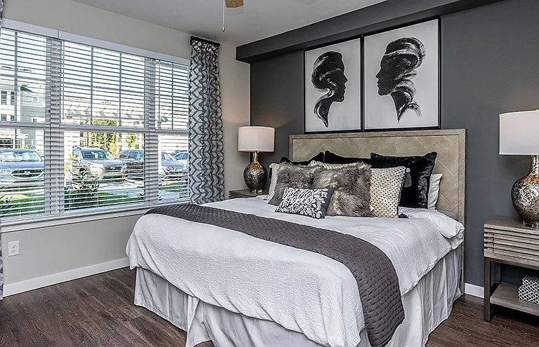 Holly Springs Place Apartments — Photo 11