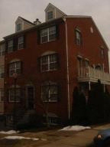 1st image of 112 Vaughan Dr