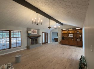 537 Pinecrest Rd, Prattville, AL 36067