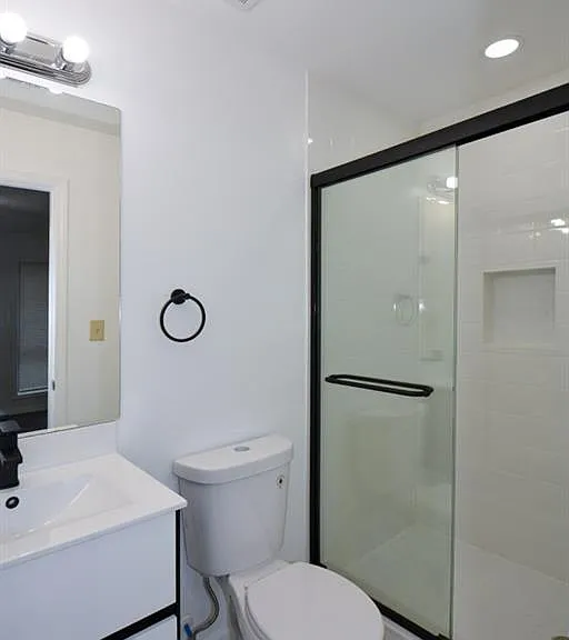 2340 Beaver Ruin Rd #26 — Photo 1