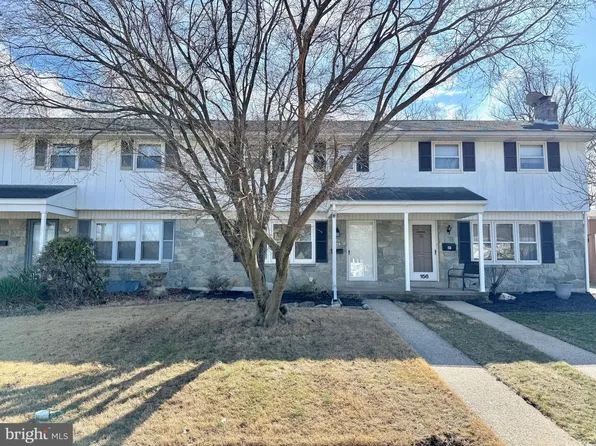 160 Pennbrook Ave, Robesonia, PA 19551