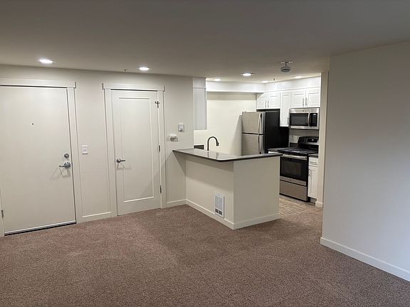 2nd image of 4815 California Ave SW APT 412