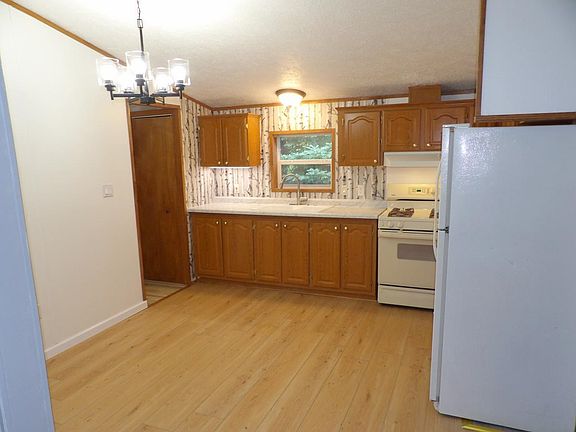 3rd image of N12395 Tower Rd