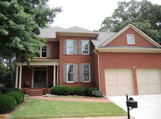125 Heritage Ct, Roswell, GA 30075