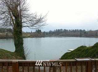 159 Lake Rd, Silver Creek, WA 98585