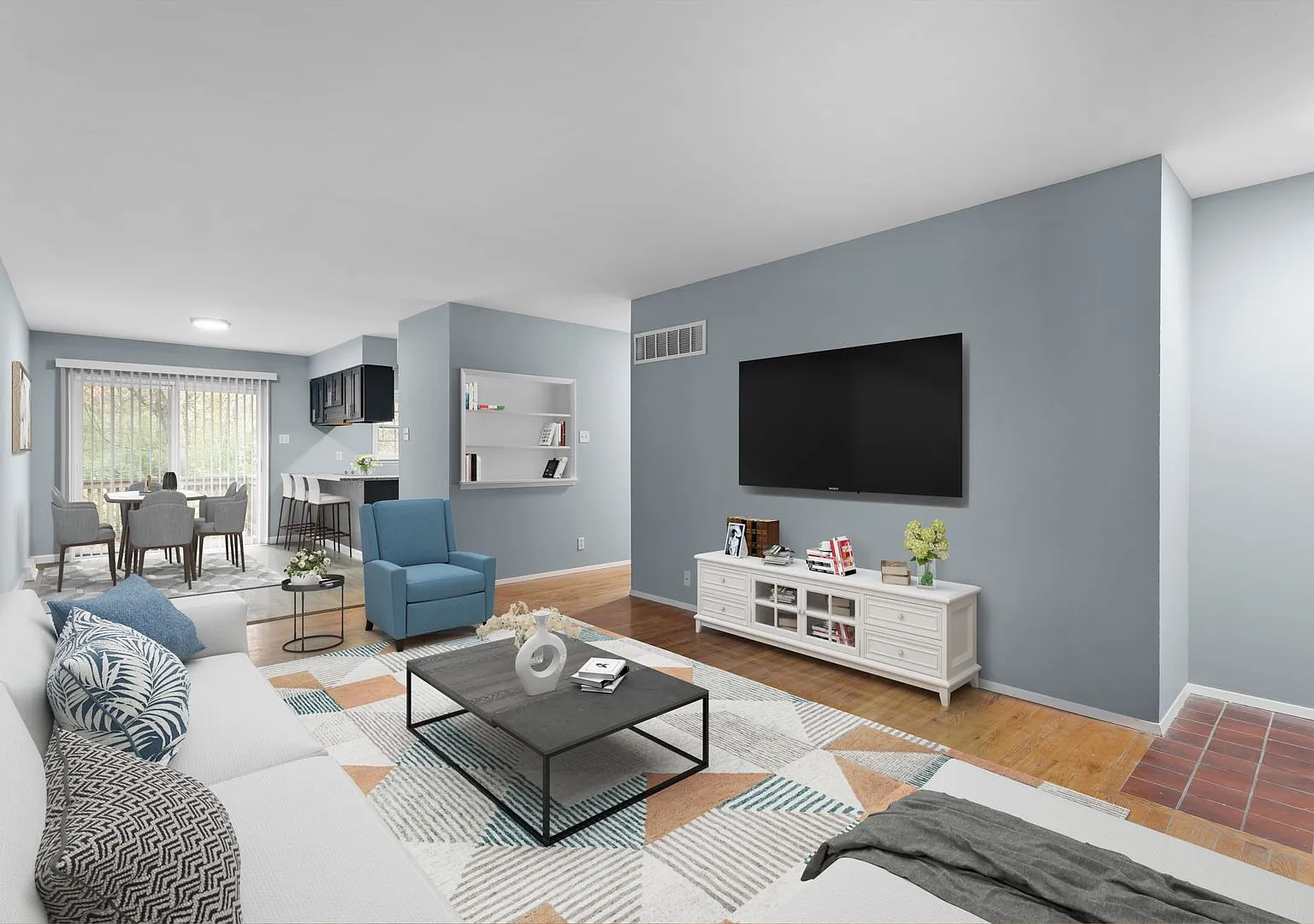 2 Bed Premium W/ Balcony - Granite, Natural Light, Balcony, And Basement! — Photo 4