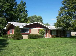 360 Norbert Ln, Hemlock, MI 48626