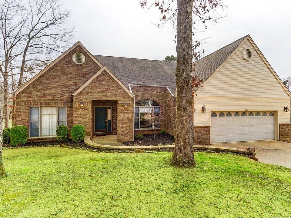 1st image of 120 Pineapple Dr