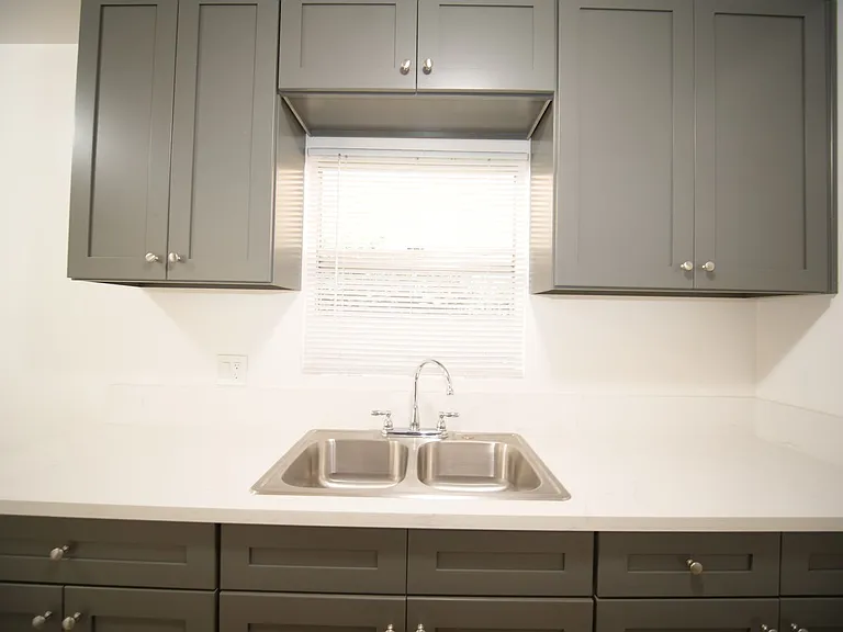 837 W Beach Ave #839 — Photo 25