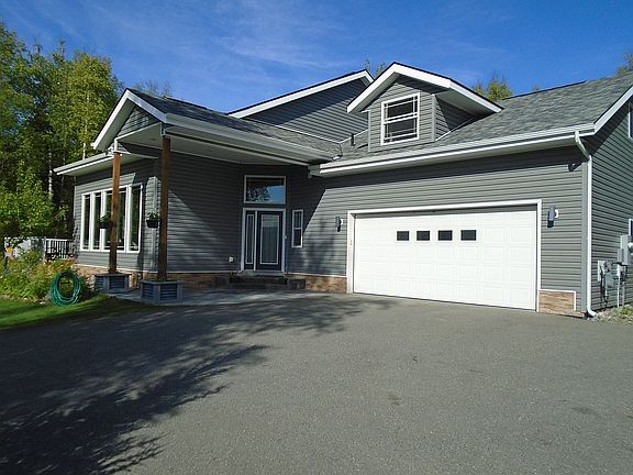 3rd image of 6182 N Kettle Dr