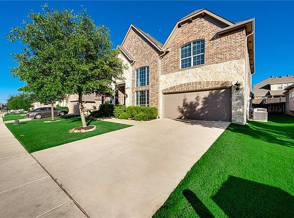3rd image of 2464 Hammock Lake Dr
