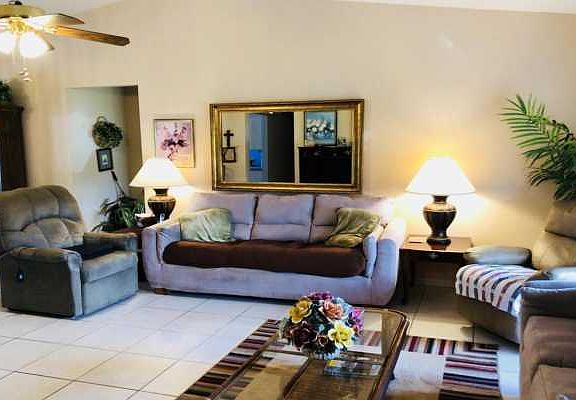 Home For Sale In Port Saint Lucie