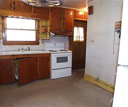 5th image of 345 W Lake St