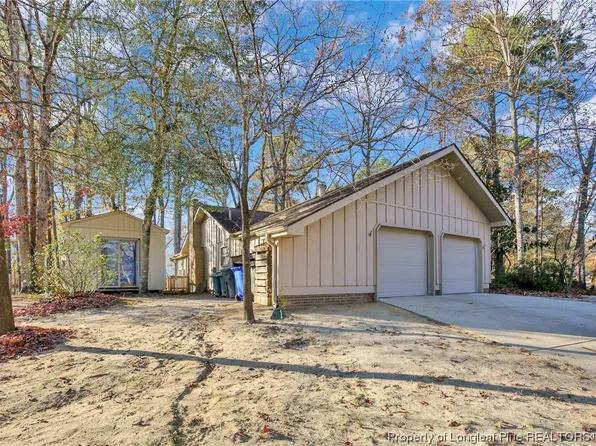 302 Pickney Ct, Fayetteville, NC 28314