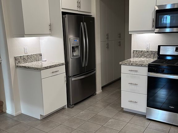 5th image of 7742 Haywood Pl