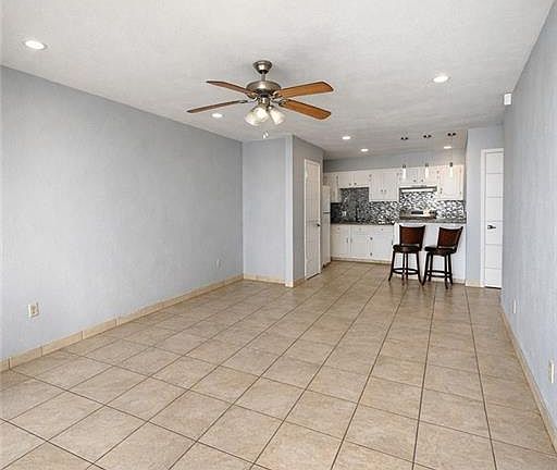 3rd image of 312 Gastel Cir APT 3