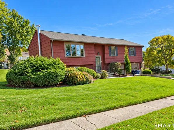 200 Country Hill Drive, West Haven, CT 06516