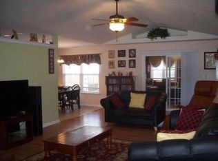 9824 Conifer Ln, Murrells Inlet, SC 29576