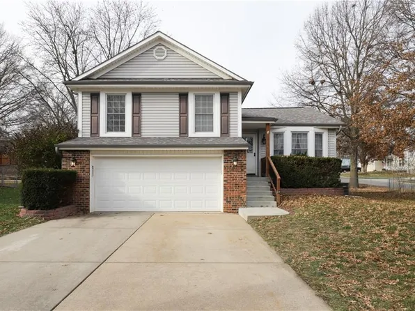 2826 N 109th Ter, Kansas City, KS 66109