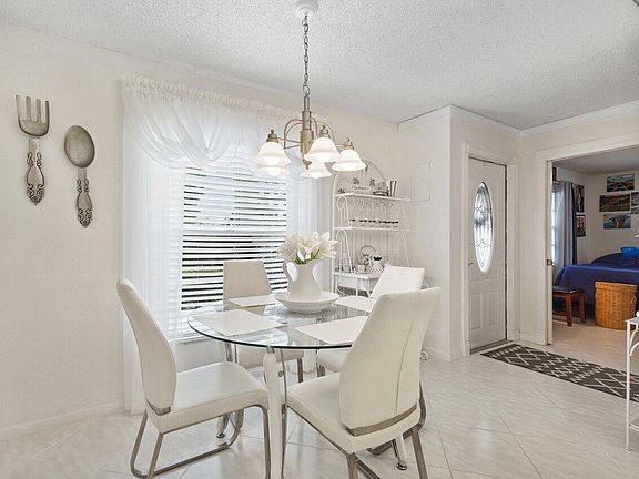 5th image of 5010 Privet Place #101